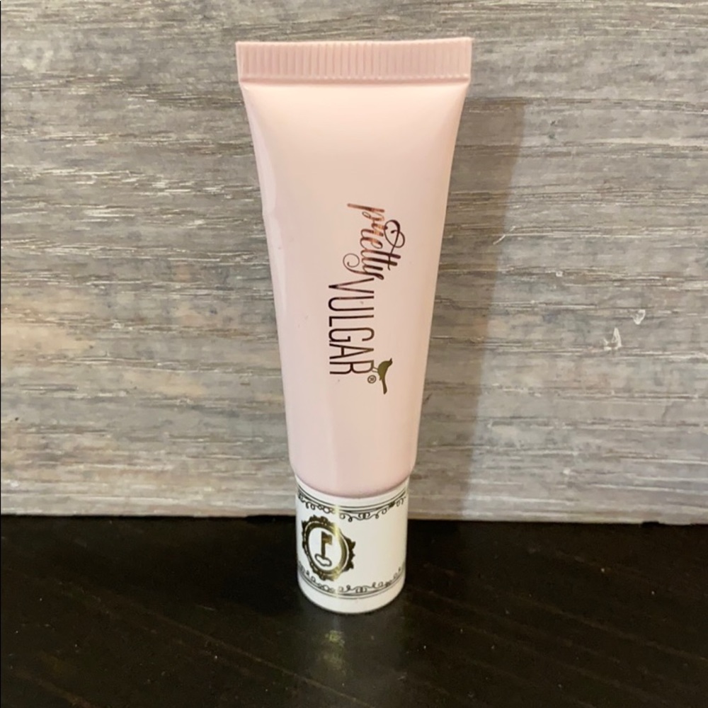 New PRETTY VULGAR EYESHADOW PRIMER